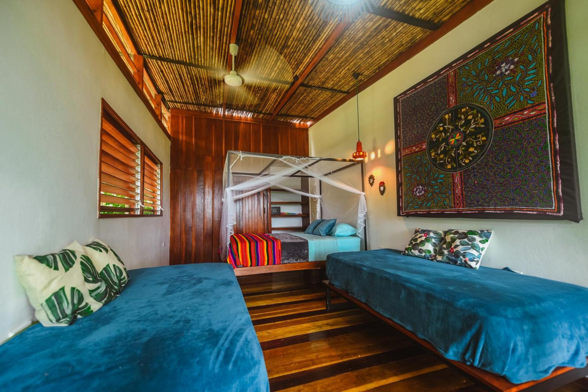 Selva Madre Eco-Sanctuary Cahuita Exterior foto
