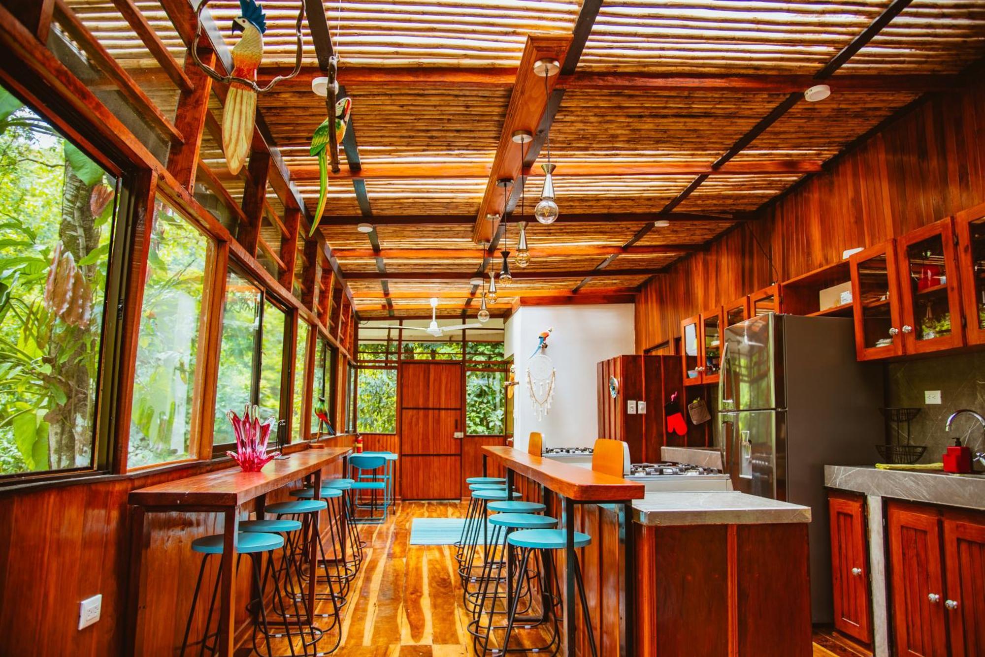Selva Madre Eco-Sanctuary Cahuita Exterior foto