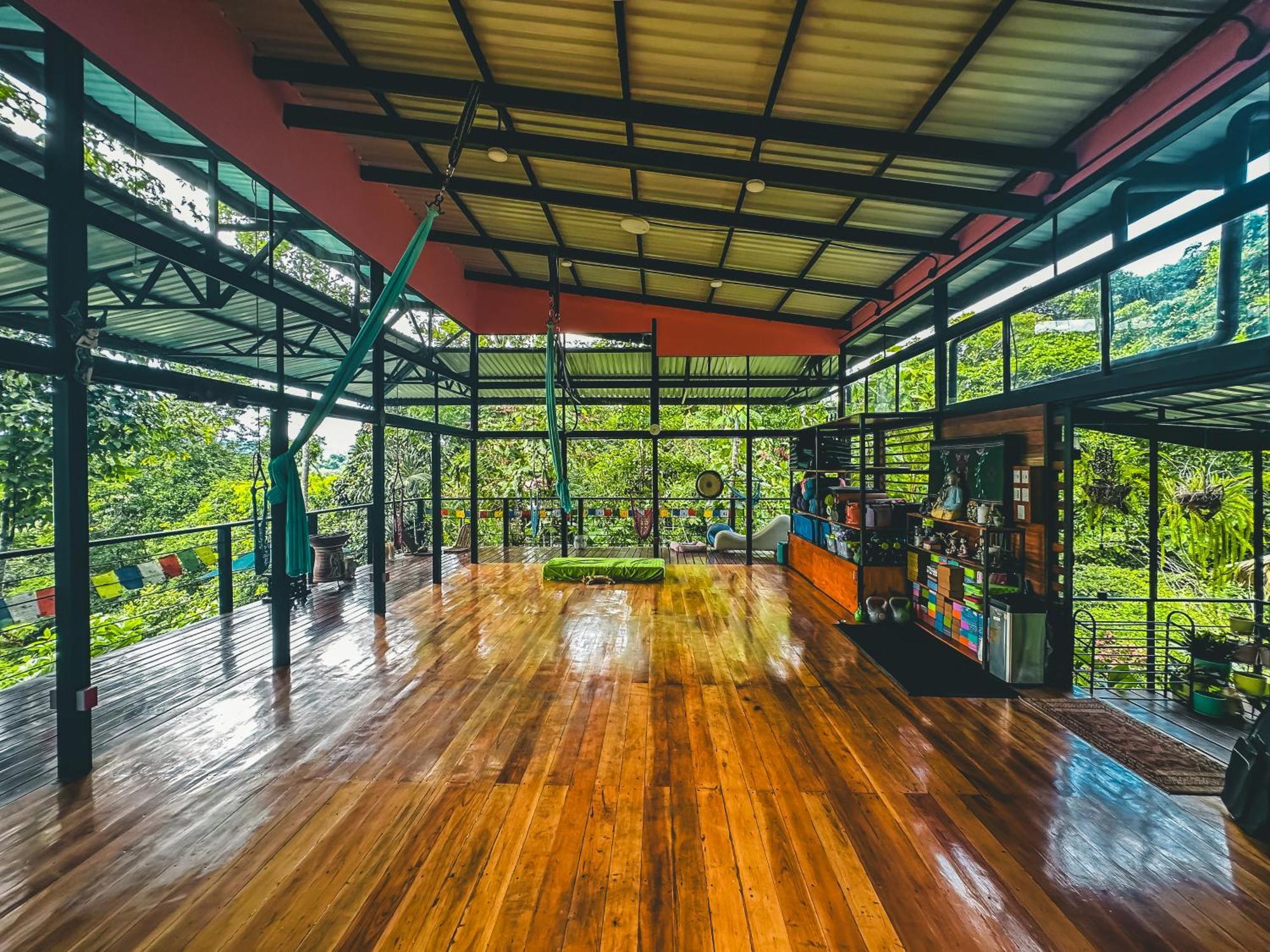 Selva Madre Eco-Sanctuary Cahuita Exterior foto