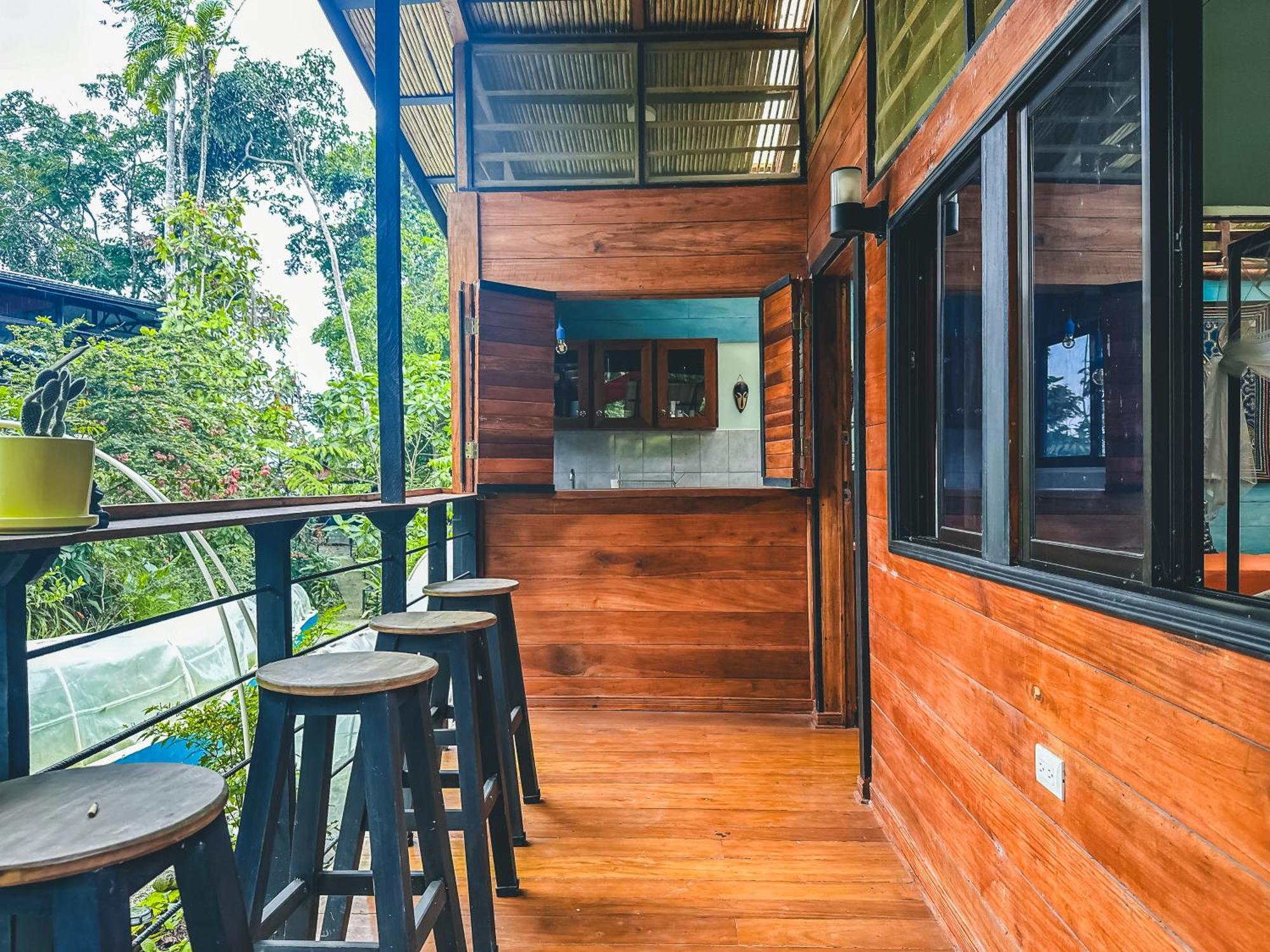Selva Madre Eco-Sanctuary Cahuita Exterior foto